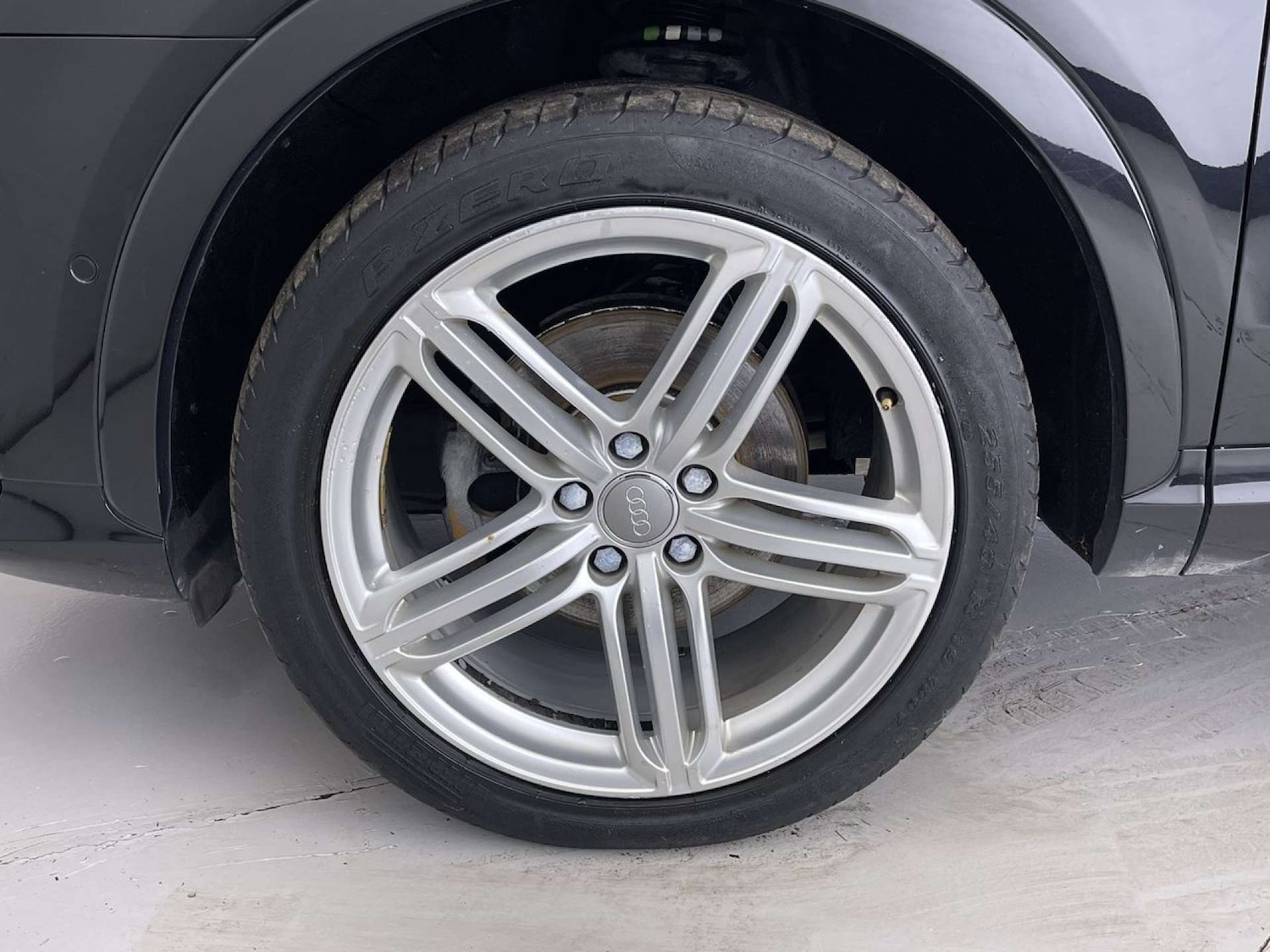 Used Audi Q3 2015 for sale - 76829955: Photo 11