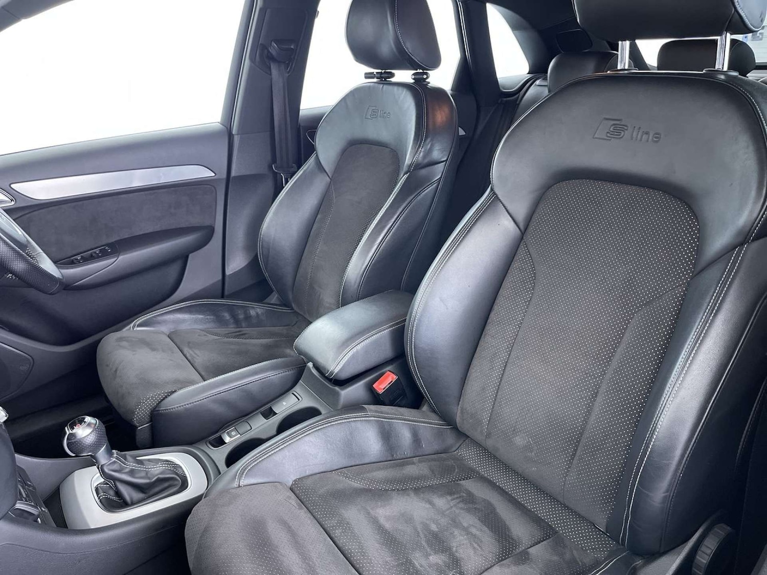 Used Audi Q3 2015 for sale - 76829955: Photo 31