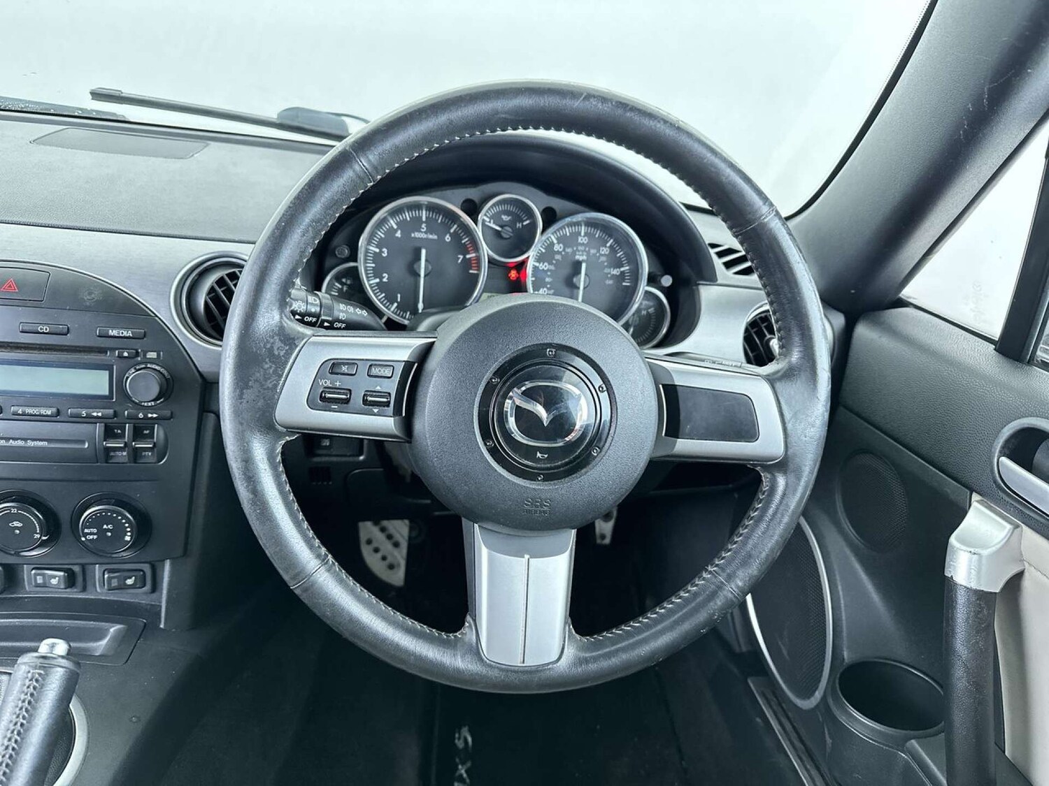 Used Mazda MX-5 2007 for sale - 77896406: Photo 33