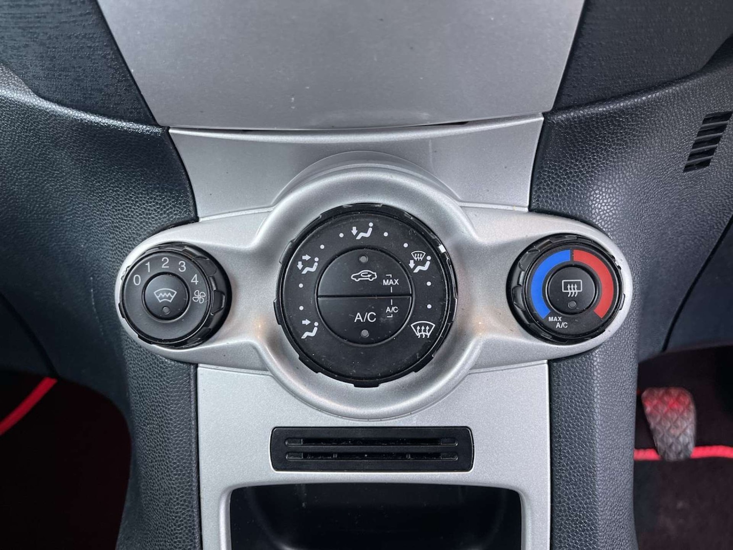 Used Ford Fiesta 2012 for sale - 77594784: Photo 43