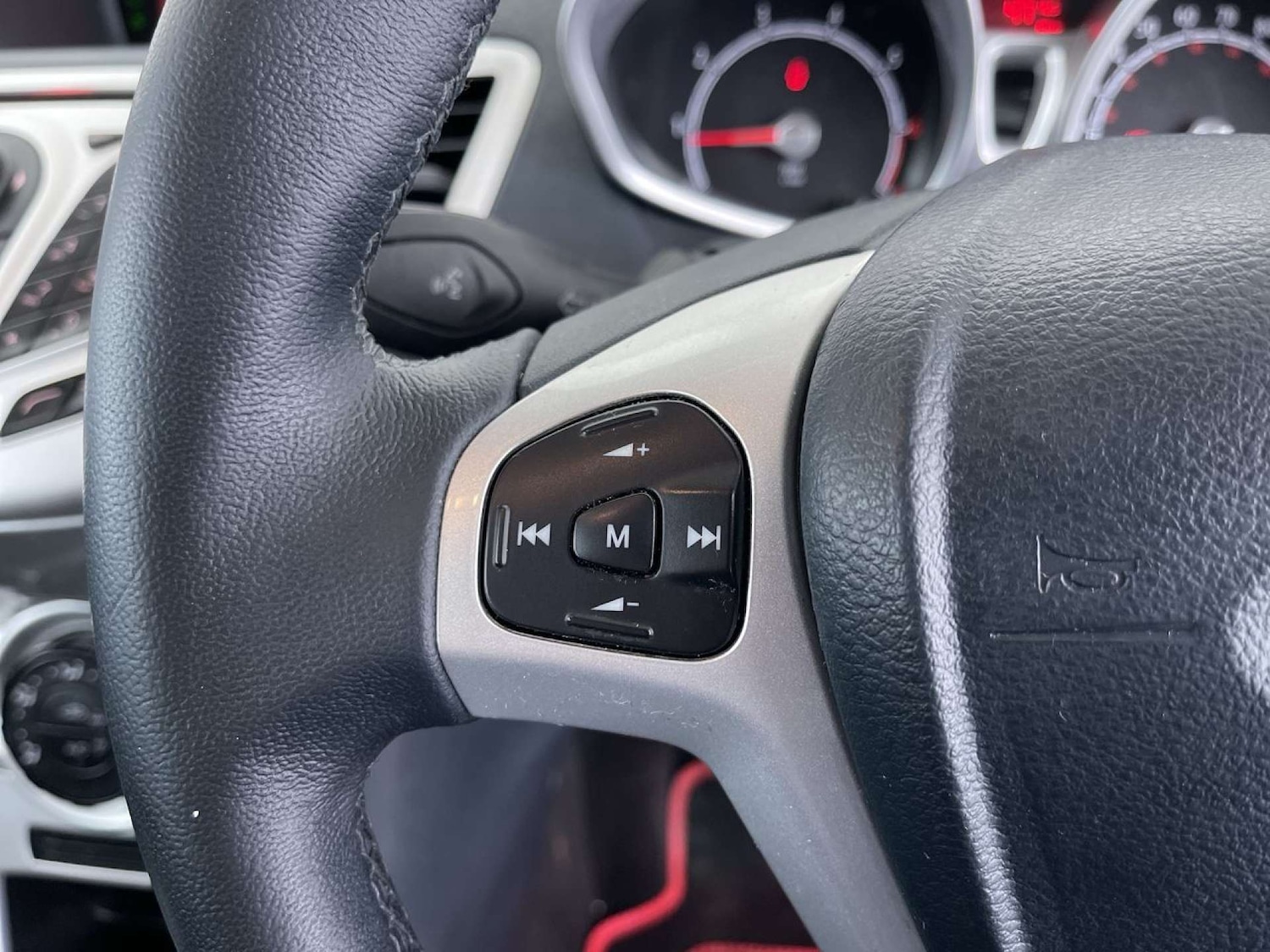 Used Ford Fiesta 2012 for sale - 77594784: Photo 50