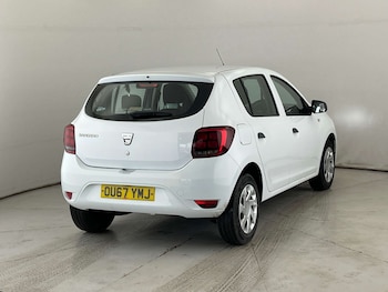 Used Dacia Sandero 2017 for sale - 77422761: Photo