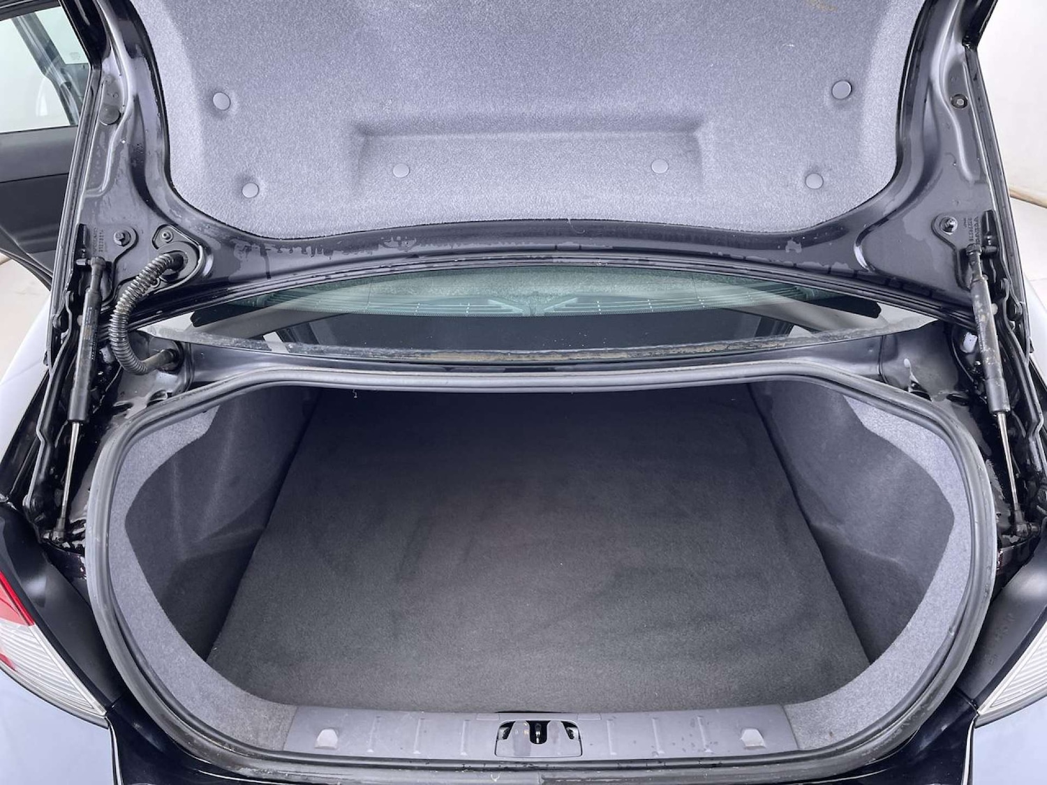 Used Volvo S40 2010 for sale - 76412603: Photo 10