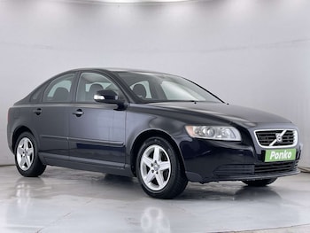 Used Volvo S40 2010 for sale - 76412603: Photo