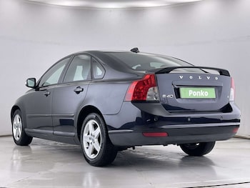 Used Volvo S40 2010 for sale - 76412603: Photo