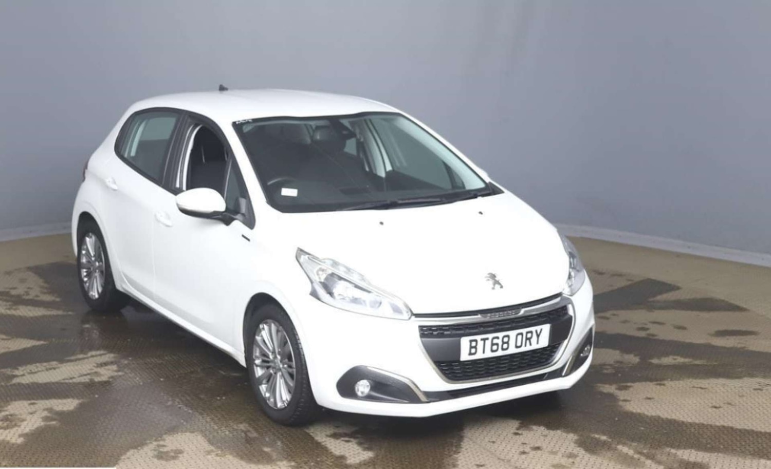 Used Peugeot 208 2019 for sale - 76921239: Photo 1