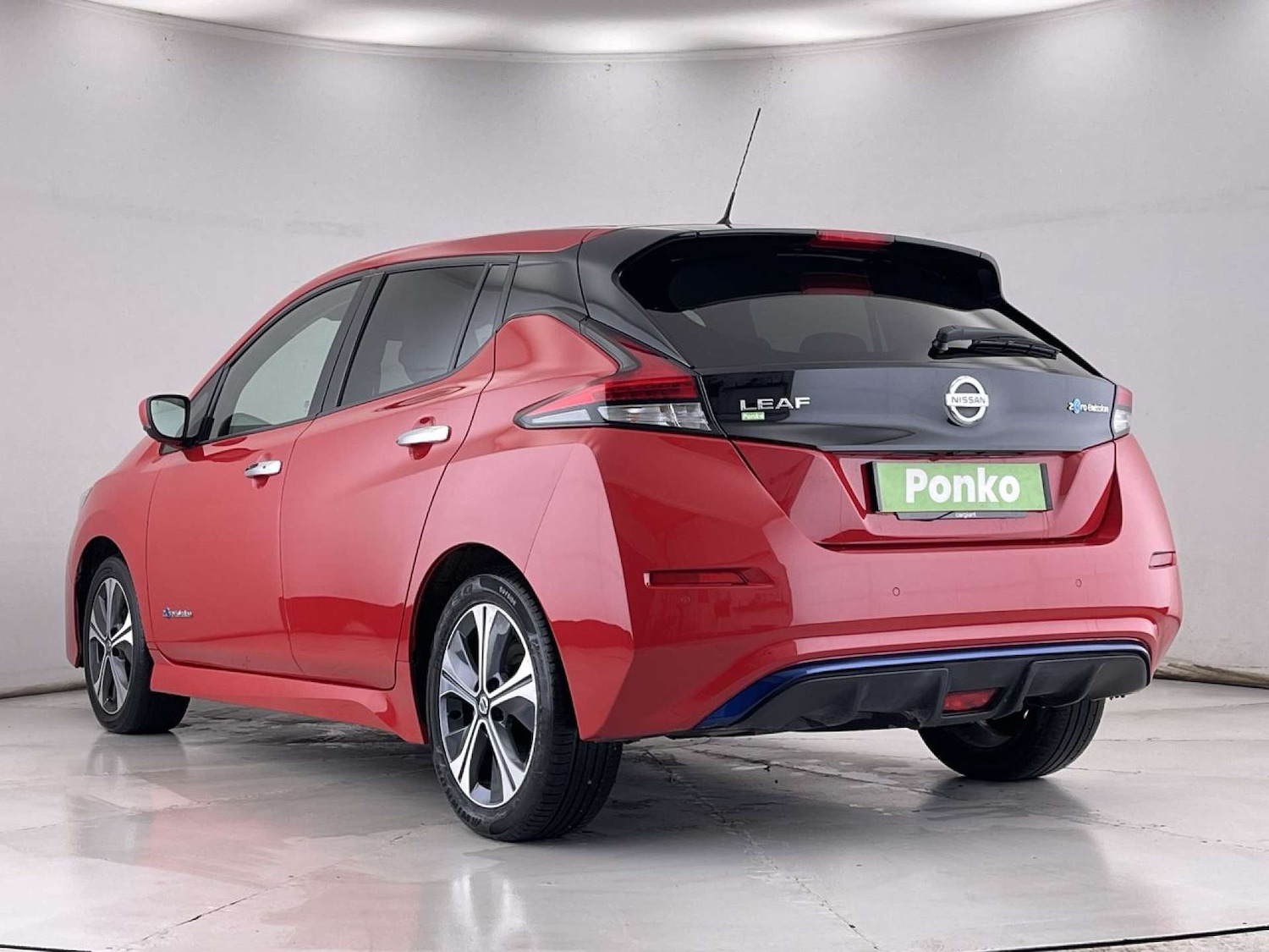 Used Nissan Leaf 2019 for sale - 76509340: Photo 3