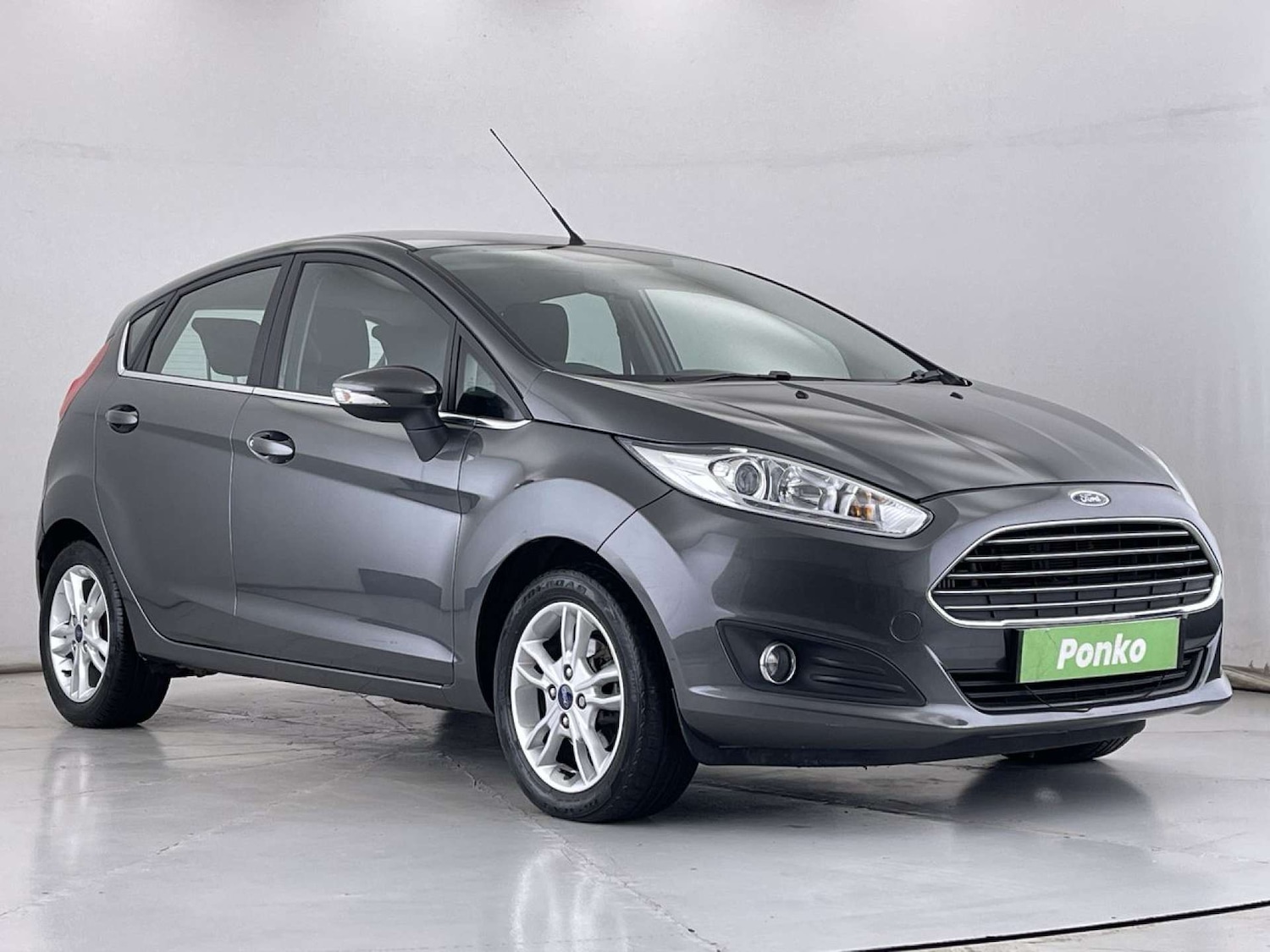 Used Ford Fiesta 2016 for sale - 76206197: Photo 1