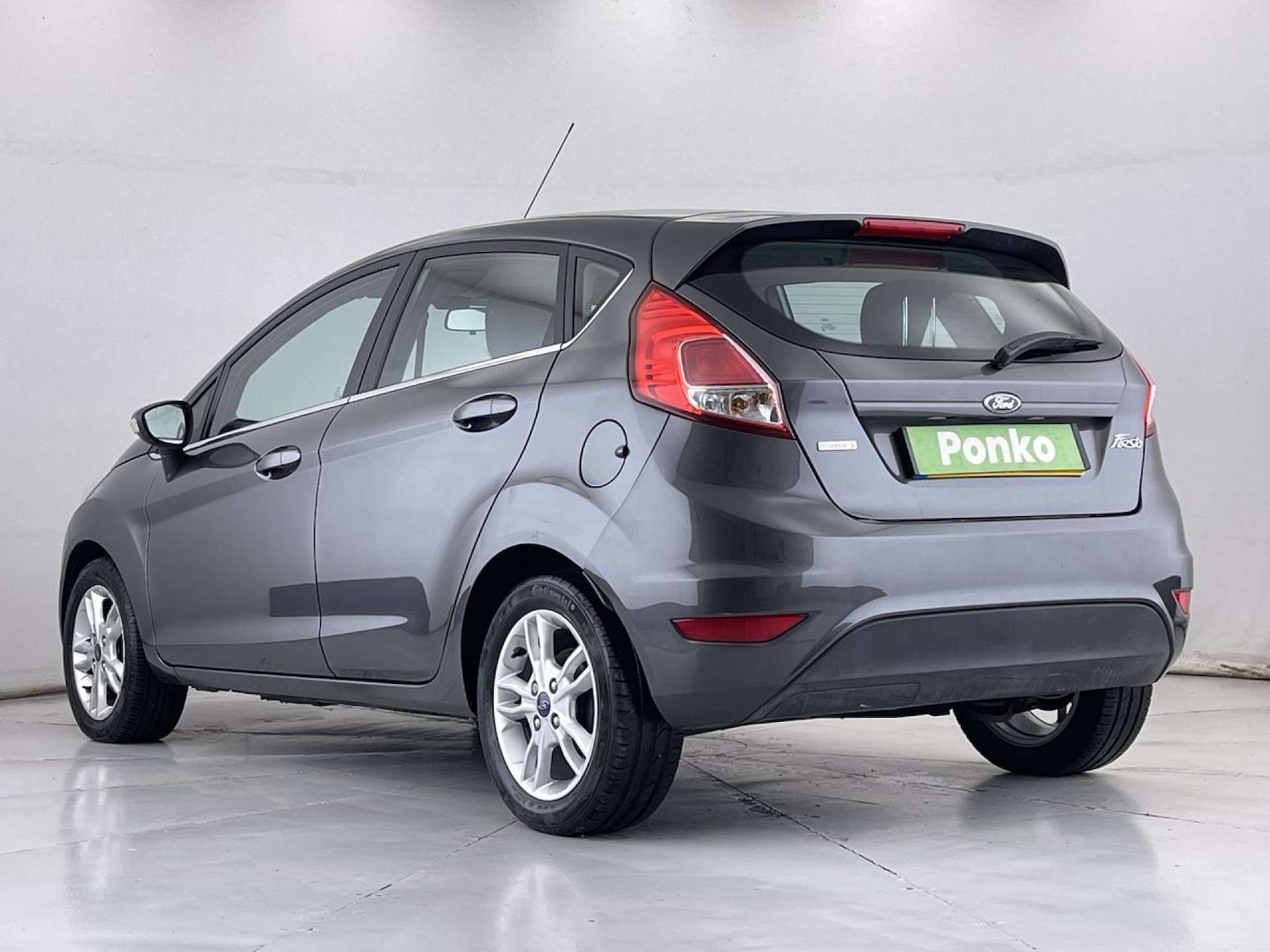 Used Ford Fiesta 2016 for sale - 76206197: Photo 3