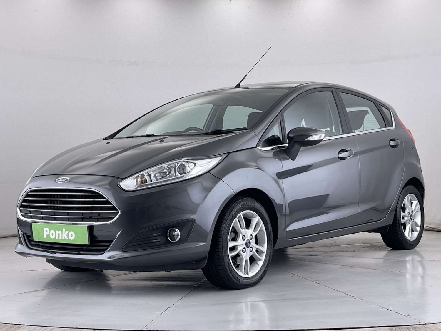 Used Ford Fiesta 2016 for sale - 76206197: Photo 4