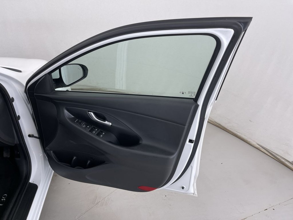 Vehicle 29