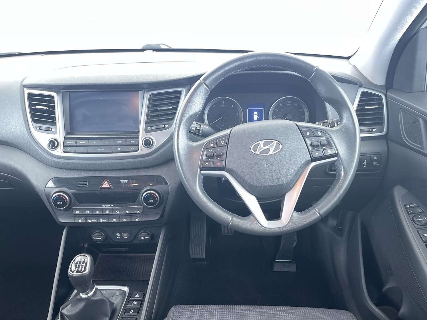 Used Hyundai TUCSON 2016 for sale - 76547255: Photo 35