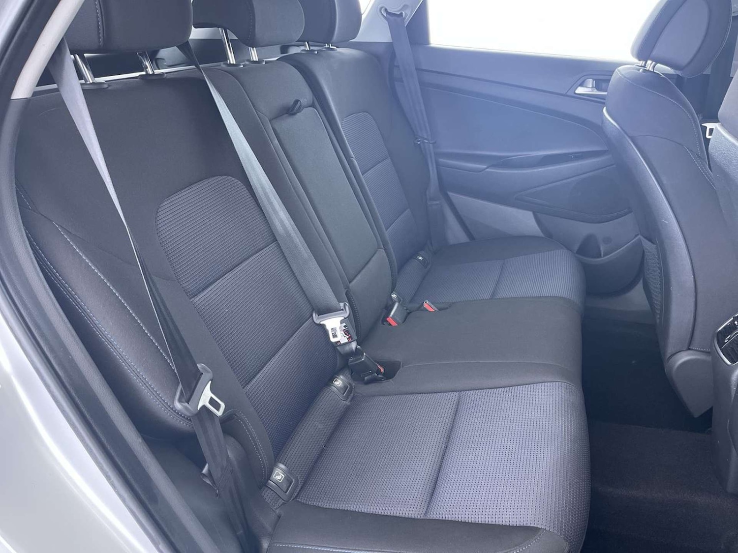 Used Hyundai TUCSON 2016 for sale - 76547255: Photo 9