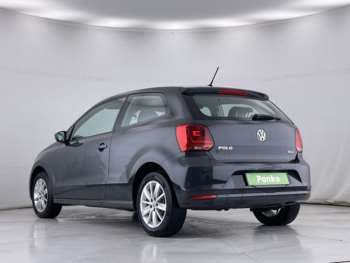 Used Volkswagen Polo 2015 for sale - 74867144: Photo