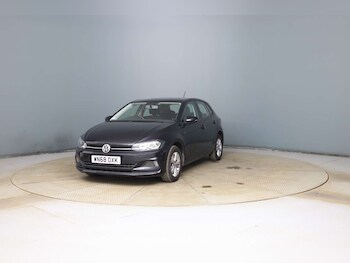 Used Volkswagen Polo 2018 for sale - 79140216: Photo