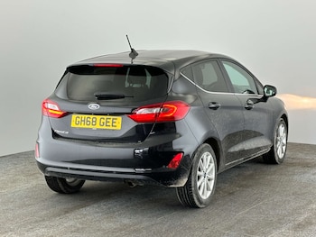 Used Ford Fiesta 2019 for sale - 78881925: Photo