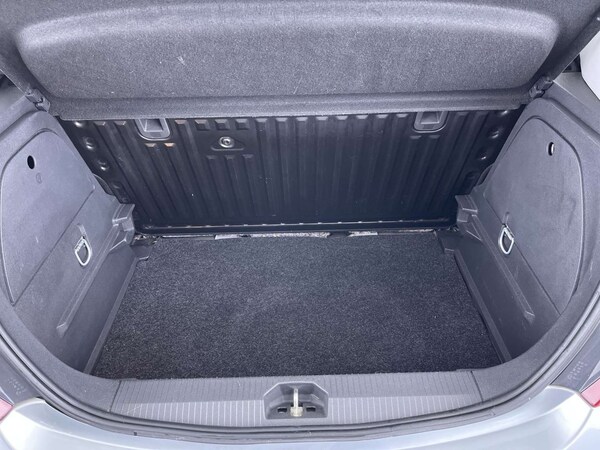Used Vauxhall Corsa 2014 for sale - 76265231: Photo 10