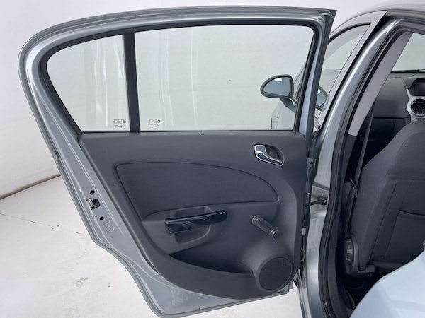 Used Vauxhall Corsa 2014 for sale - 76265231: Photo 28