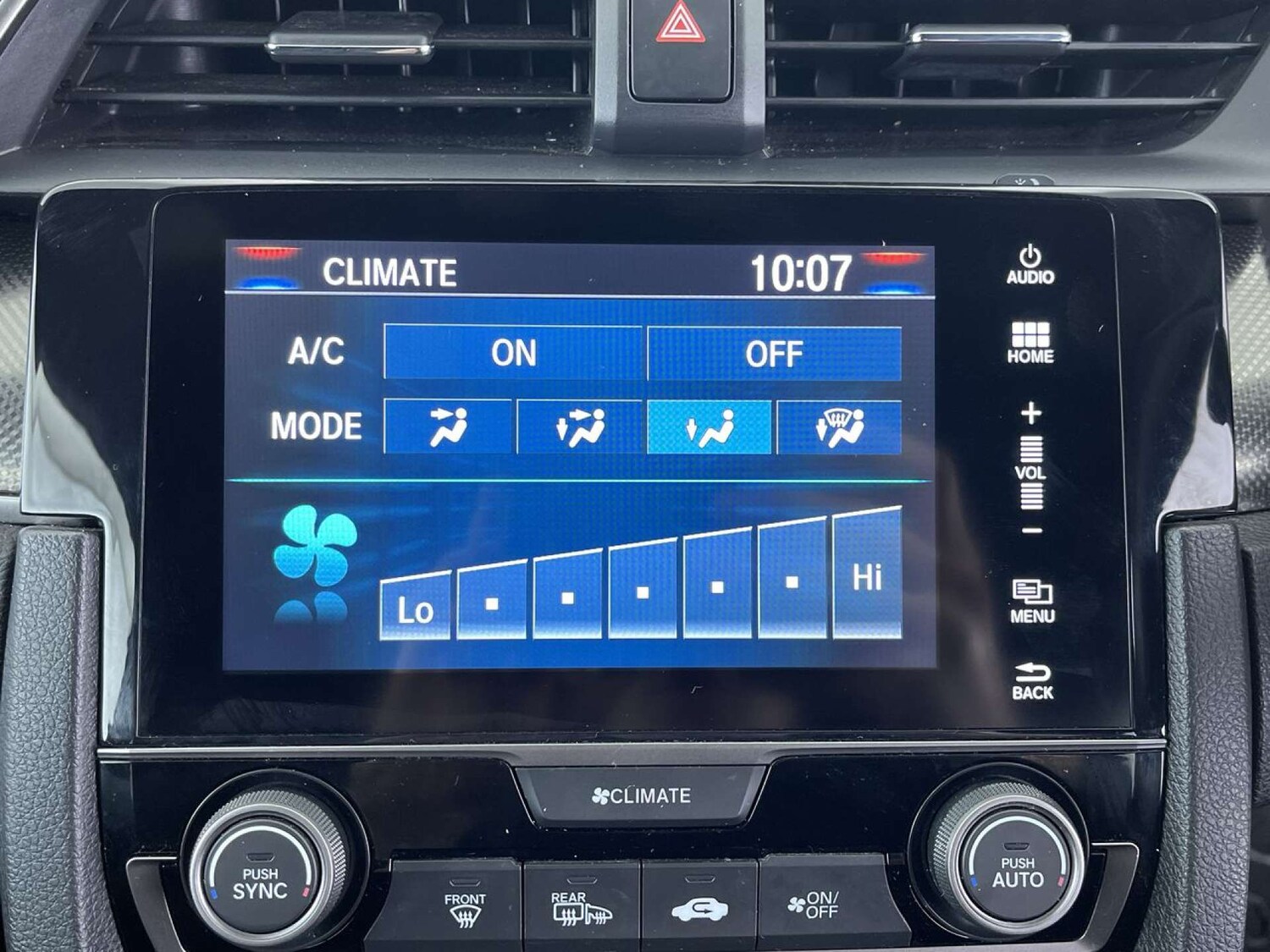 Used Honda Civic 2018 for sale - 76884364: Photo 45