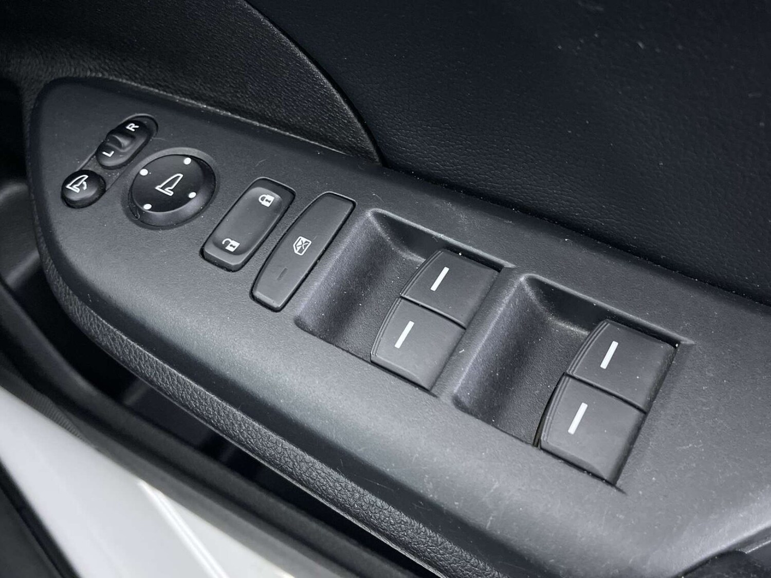 Used Honda Civic 2018 for sale - 76884364: Photo 51