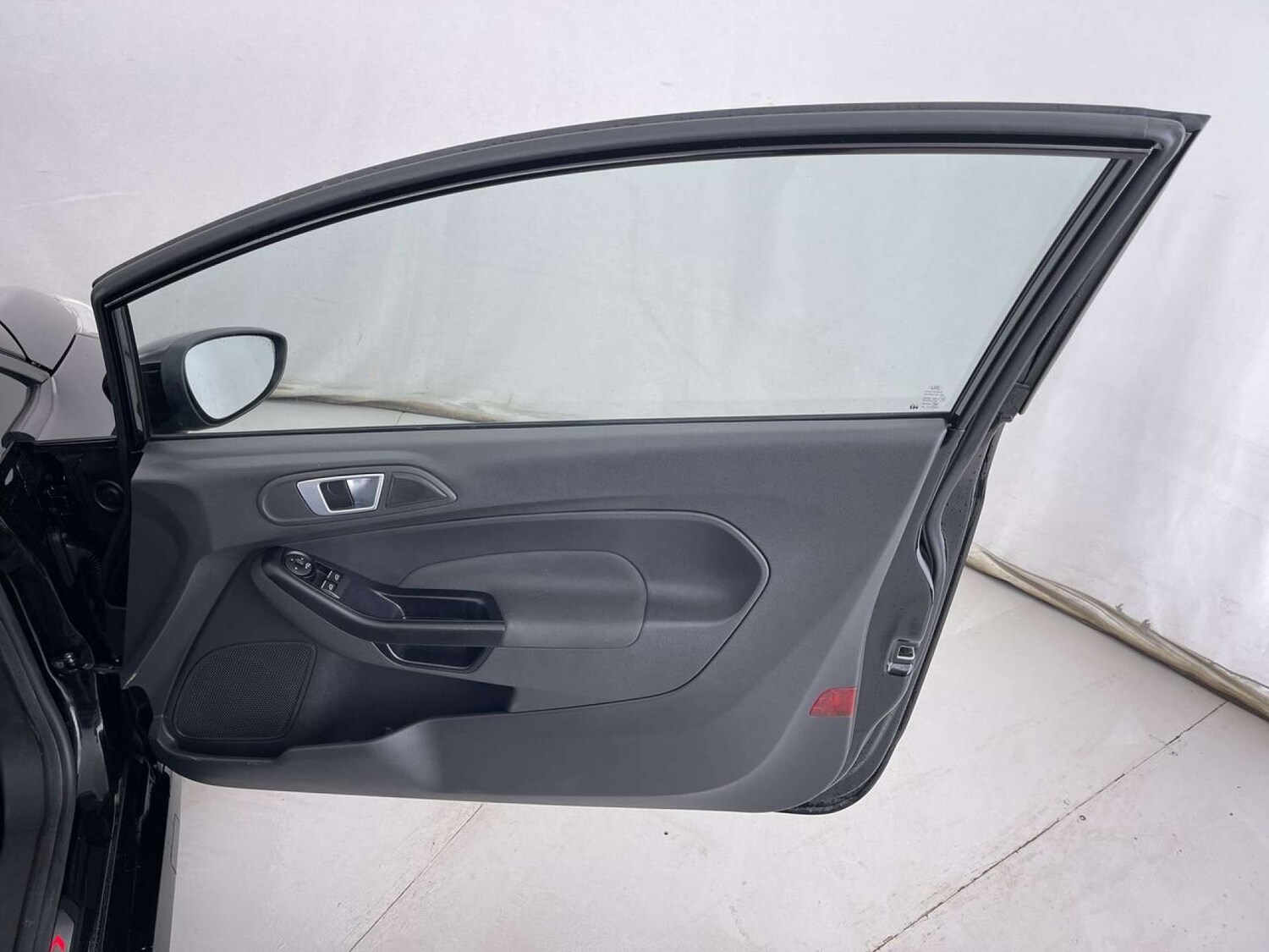 Used Ford Fiesta 2016 for sale - 77567816: Photo 28