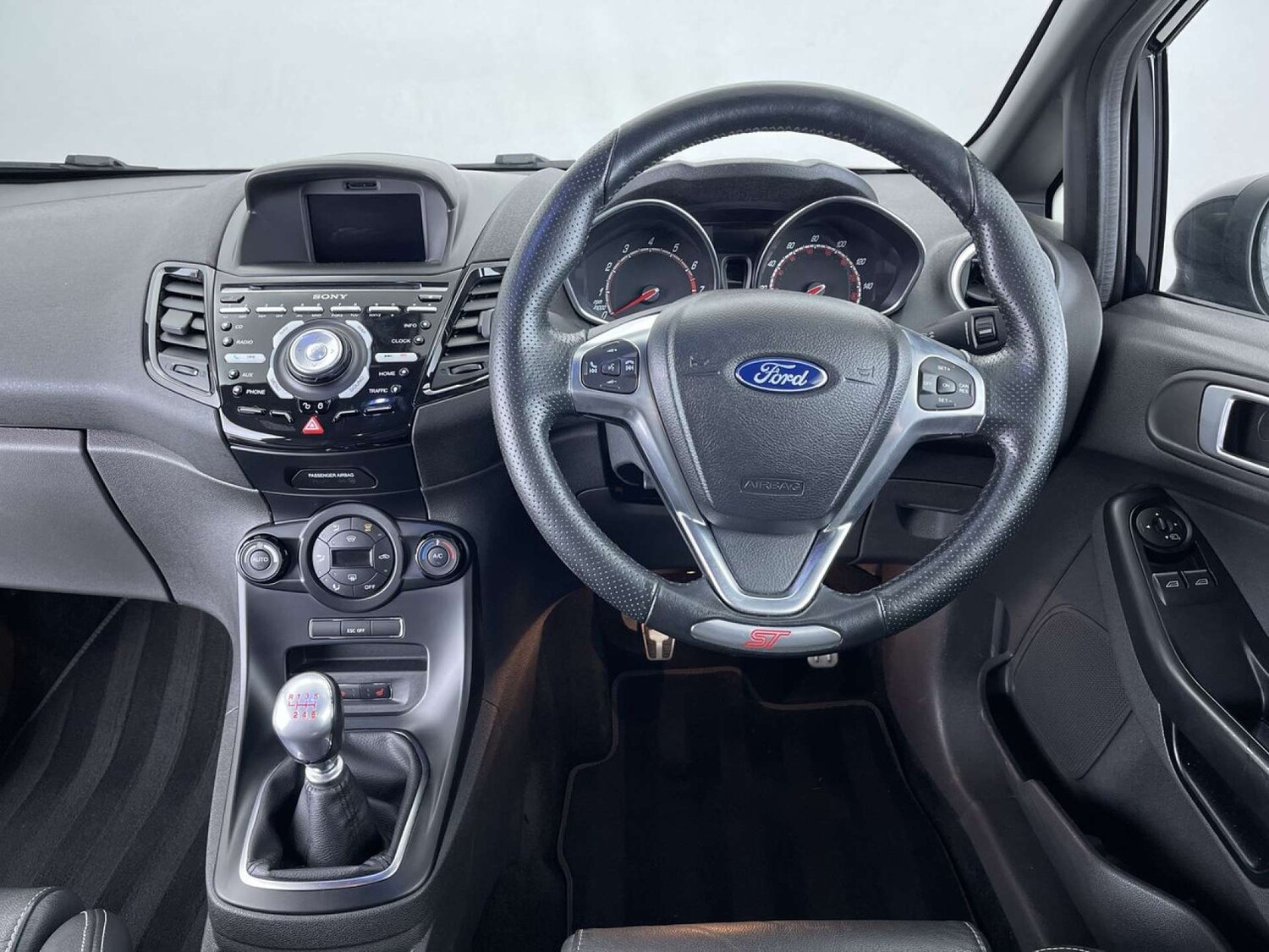 Used Ford Fiesta 2016 for sale - 77567816: Photo 33