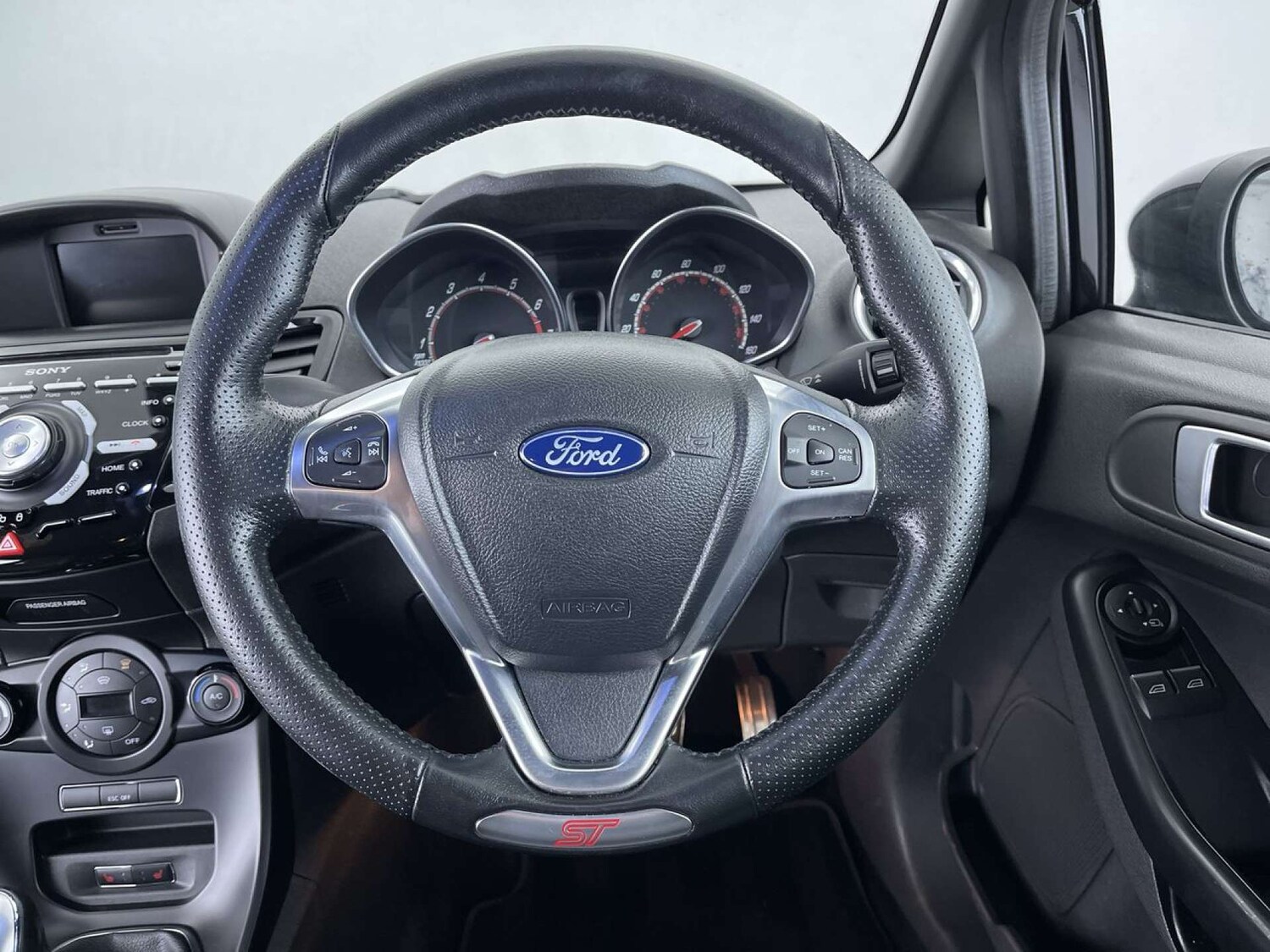 Used Ford Fiesta 2016 for sale - 77567816: Photo 34