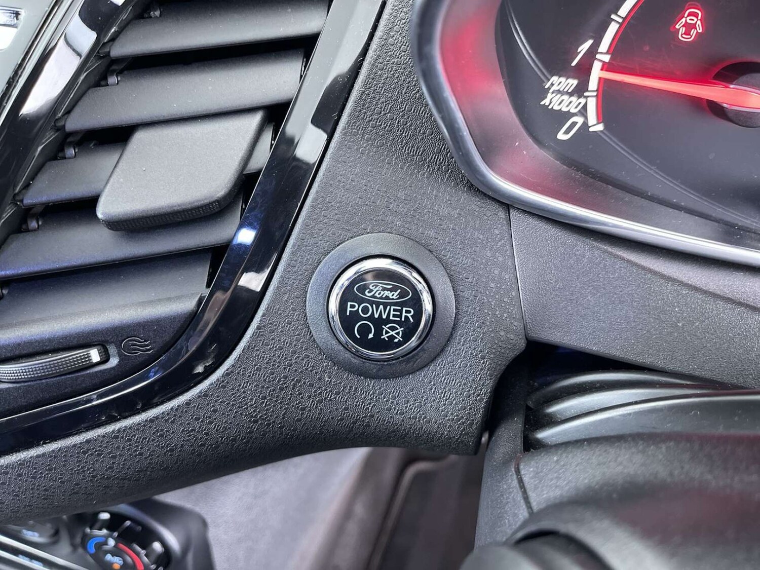 Used Ford Fiesta 2016 for sale - 77567816: Photo 43