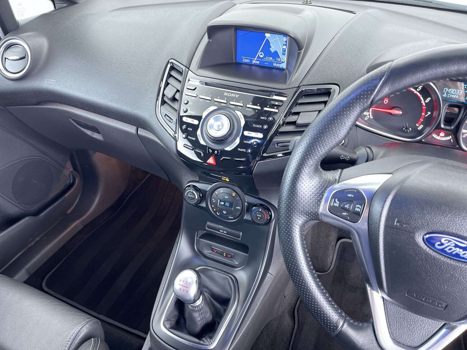 Used Ford Fiesta 2016 for sale - 77567816: Photo 44