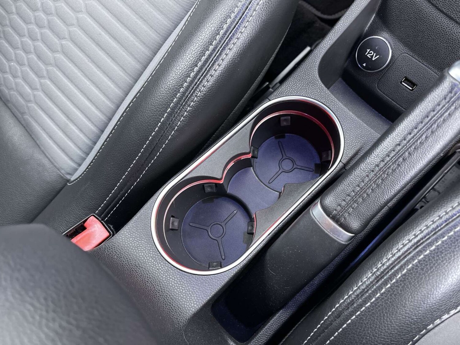 Used Ford Fiesta 2016 for sale - 77567816: Photo 47