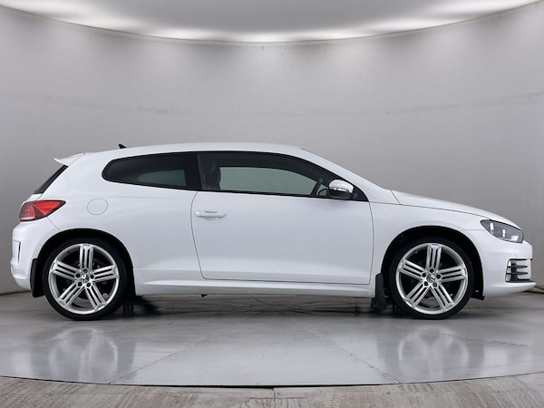 Used Volkswagen Scirocco 2017 for sale - 76209990: Photo 15