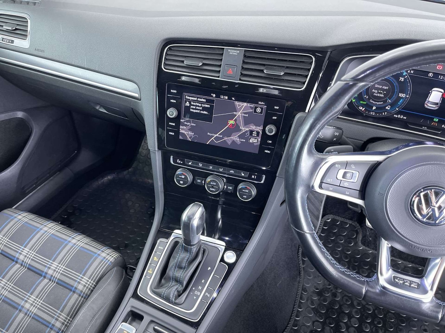 Used Volkswagen Golf 2020 for sale - 77337021: Photo 47