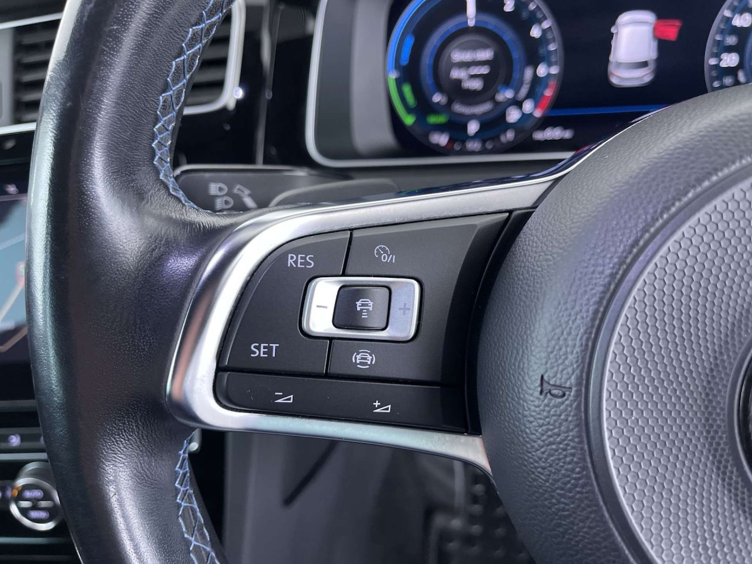 Used Volkswagen Golf 2020 for sale - 77337021: Photo 52