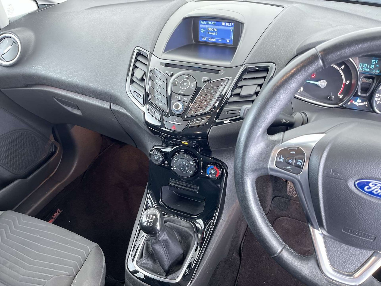 Used Ford Fiesta 2016 for sale - 76100789: Photo 44