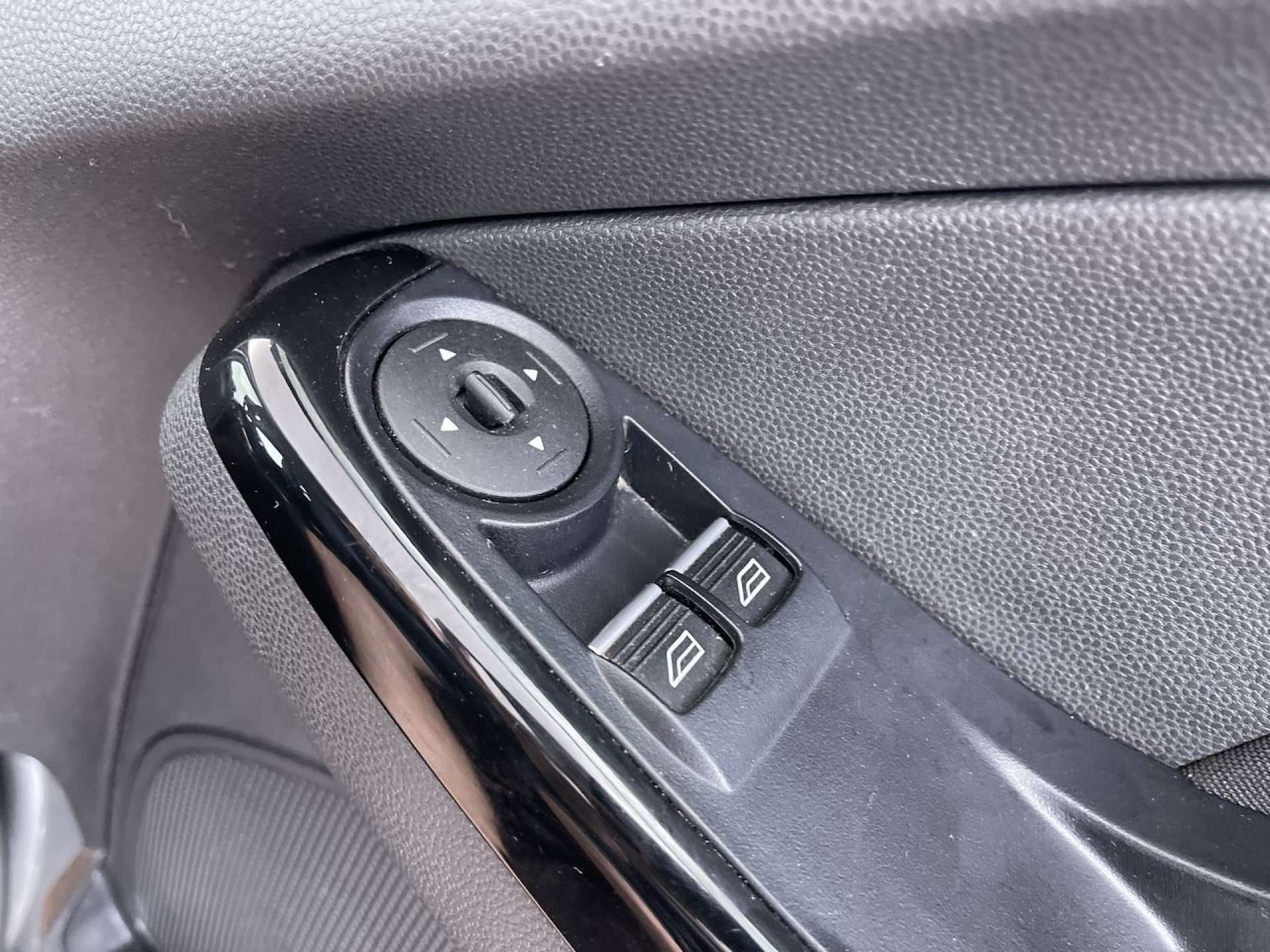 Used Ford Fiesta 2016 for sale - 76100789: Photo 49