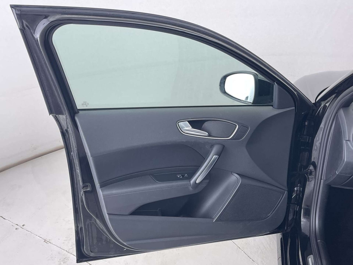 Used Audi A1 2017 for sale - 76558359: Photo 27