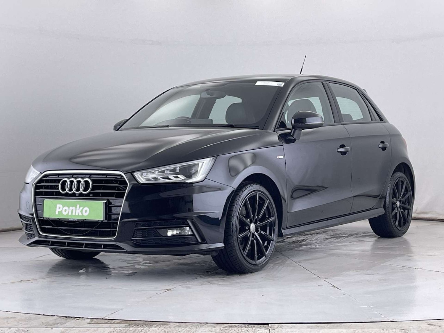Used Audi A1 2017 for sale - 76558359: Photo 4