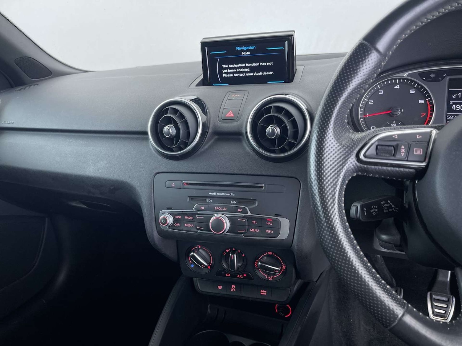 Used Audi A1 2017 for sale - 76558359: Photo 44