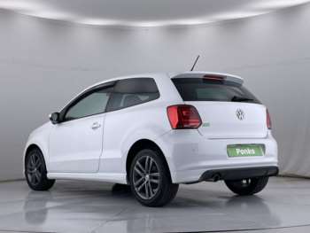 Used Volkswagen Polo 2016 for sale - 74650254: Photo