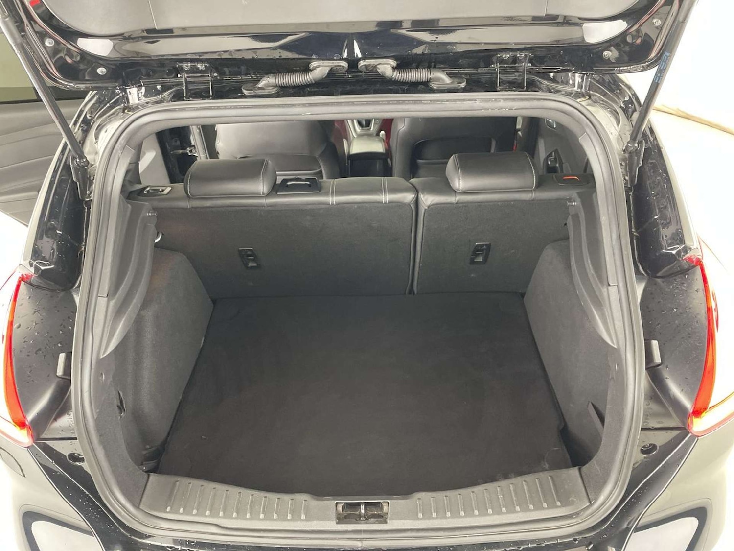 Used Ford Focus 2017 for sale - 77221042: Photo 10