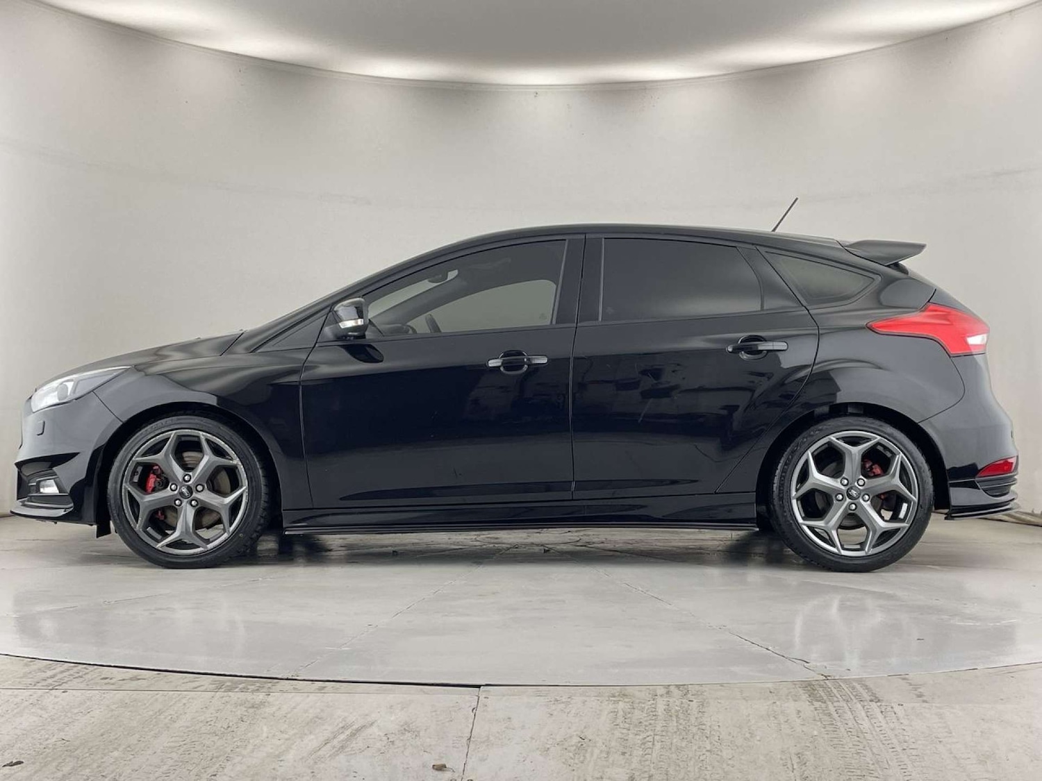 Used Ford Focus 2017 for sale - 77221042: Photo 16