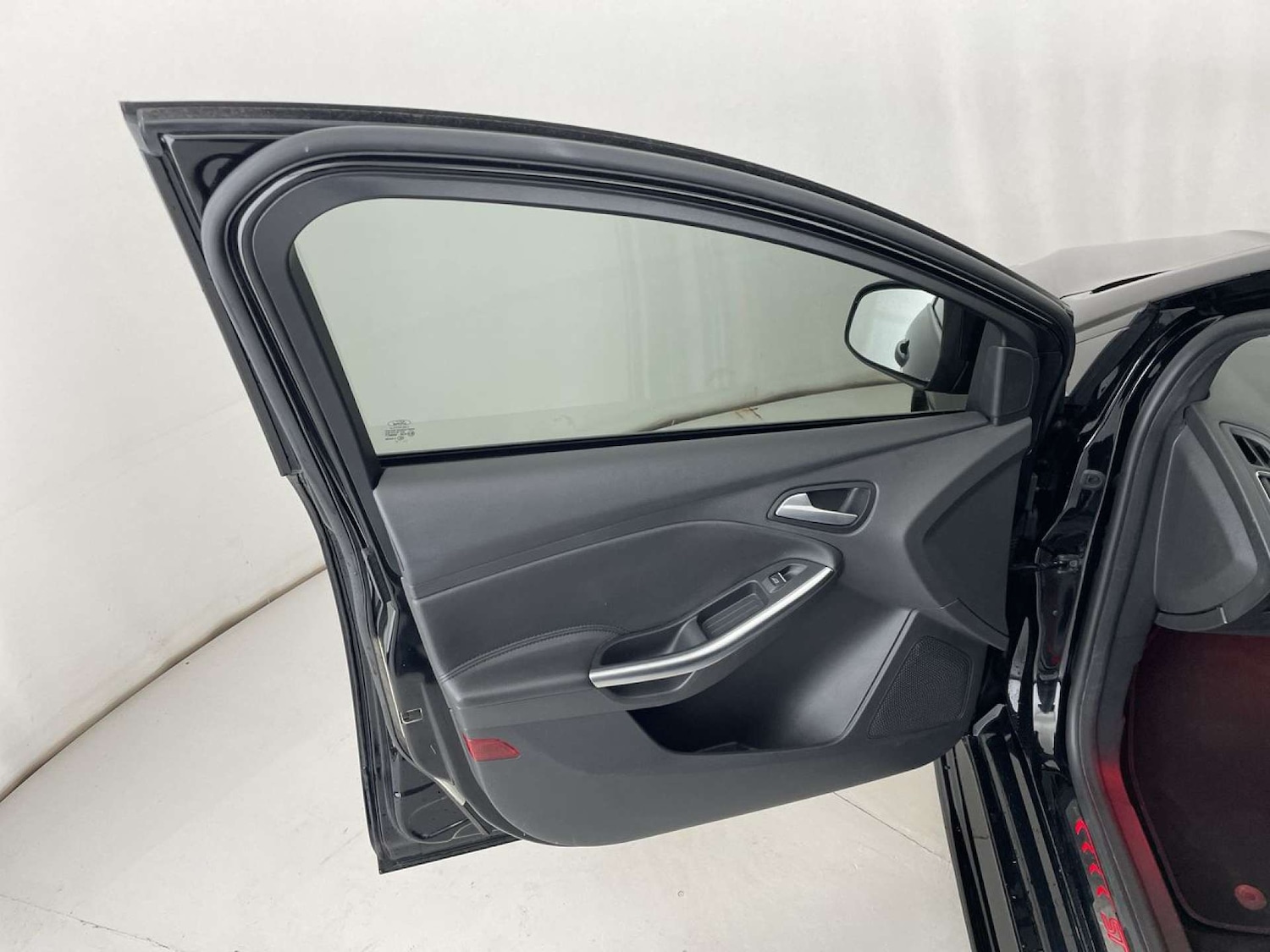 Used Ford Focus 2017 for sale - 77221042: Photo 25