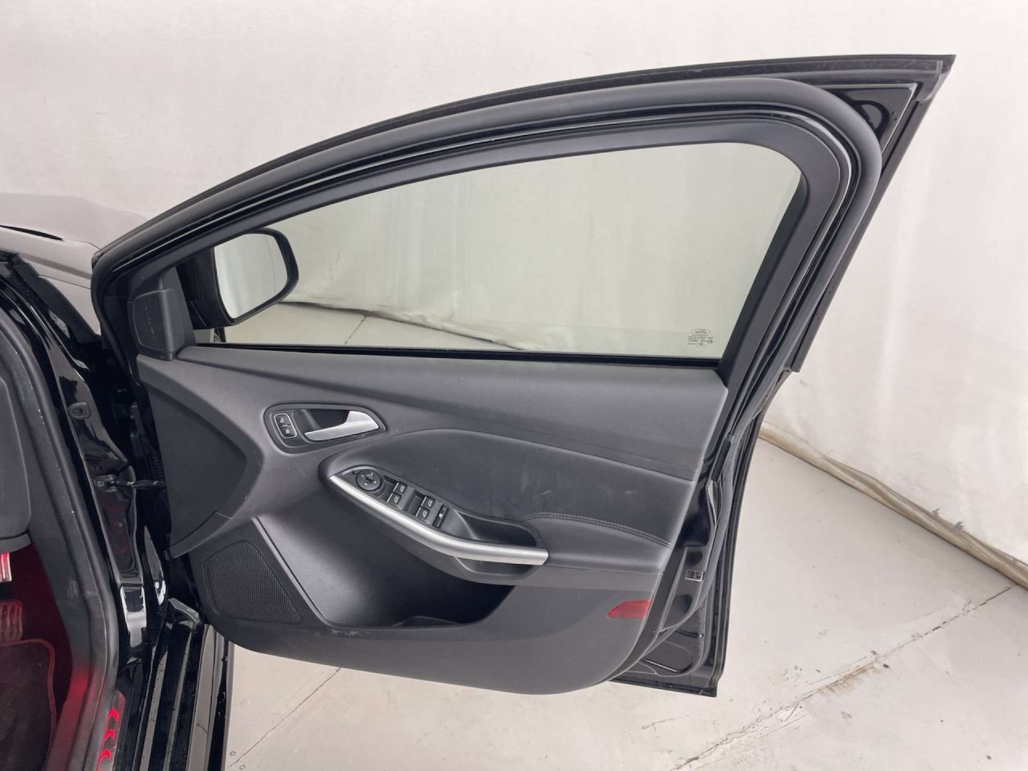 Used Ford Focus 2017 for sale - 77221042: Photo 27