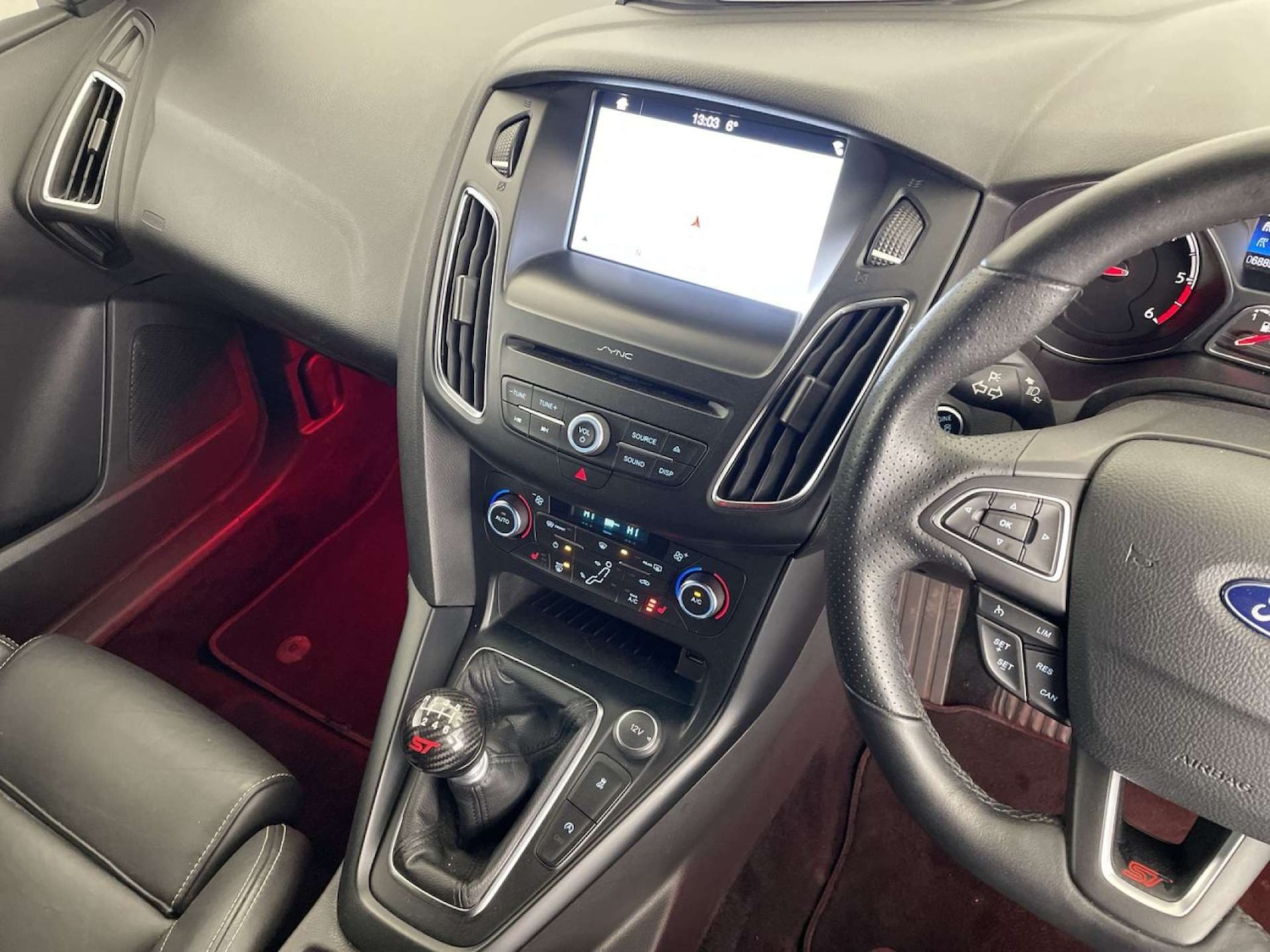 Used Ford Focus 2017 for sale - 77221042: Photo 45