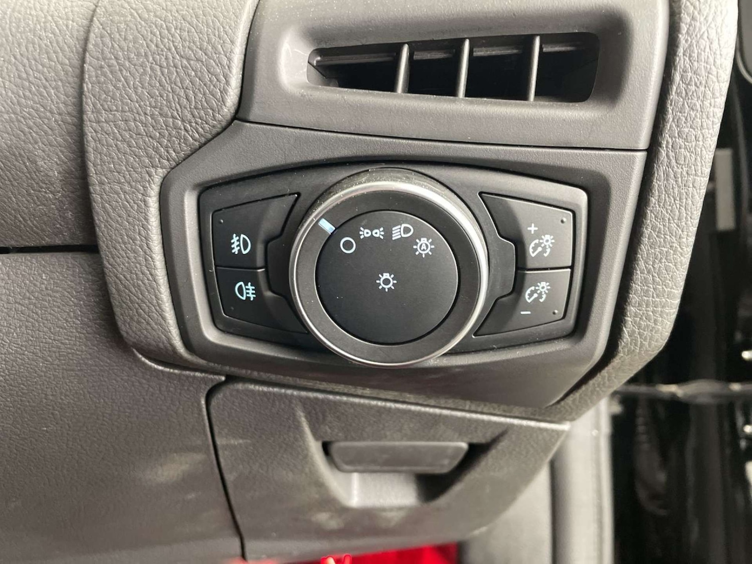 Used Ford Focus 2017 for sale - 77221042: Photo 49