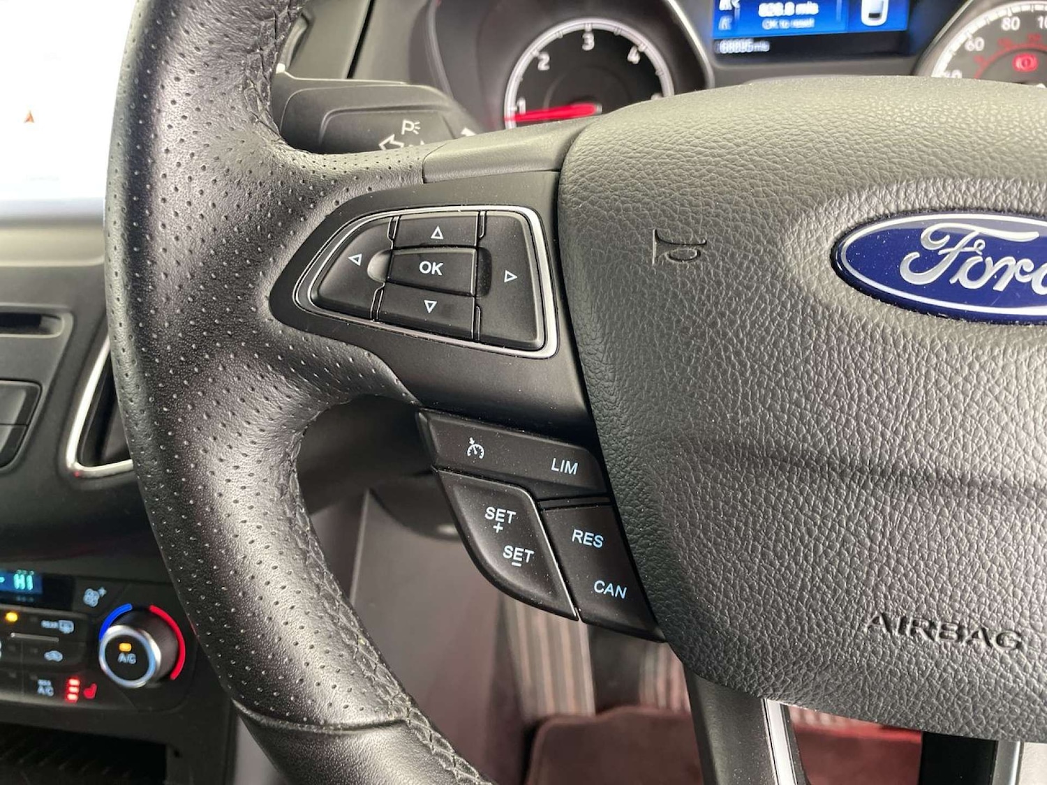 Used Ford Focus 2017 for sale - 77221042: Photo 51