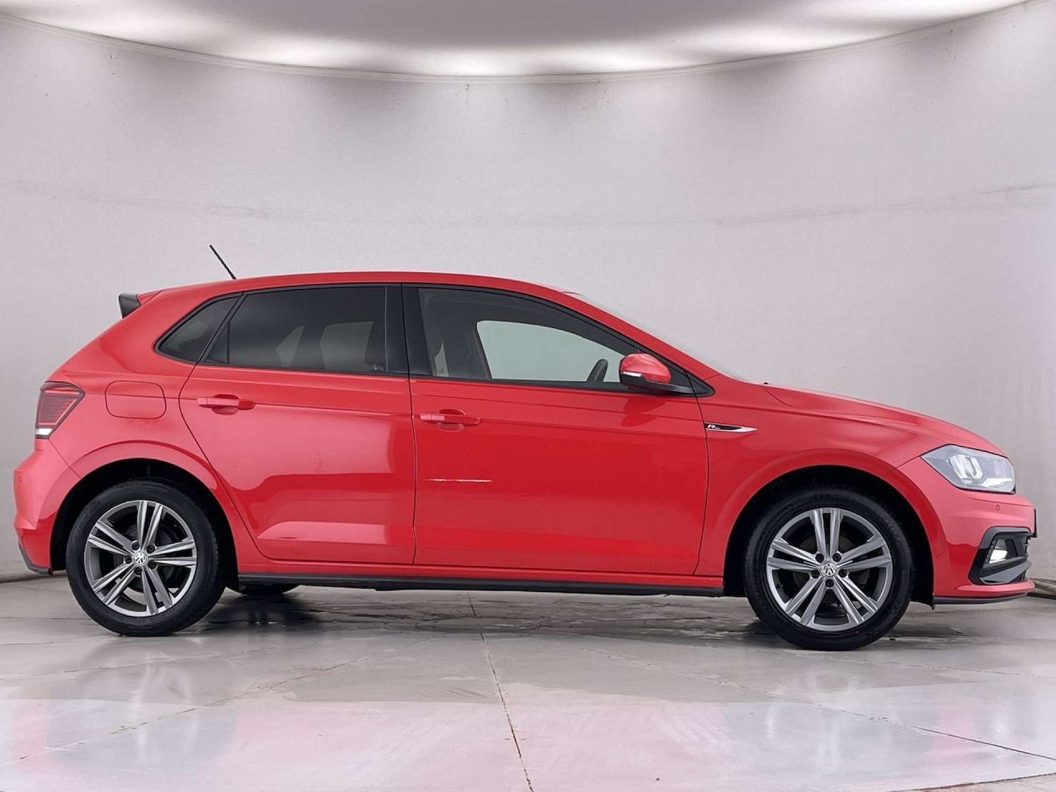 Used Volkswagen Polo 2018 for sale - 76509332: Photo 15