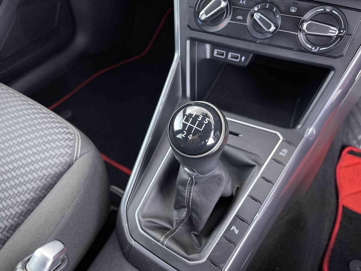 Used Volkswagen Polo 2018 for sale - 76509332: Photo 47