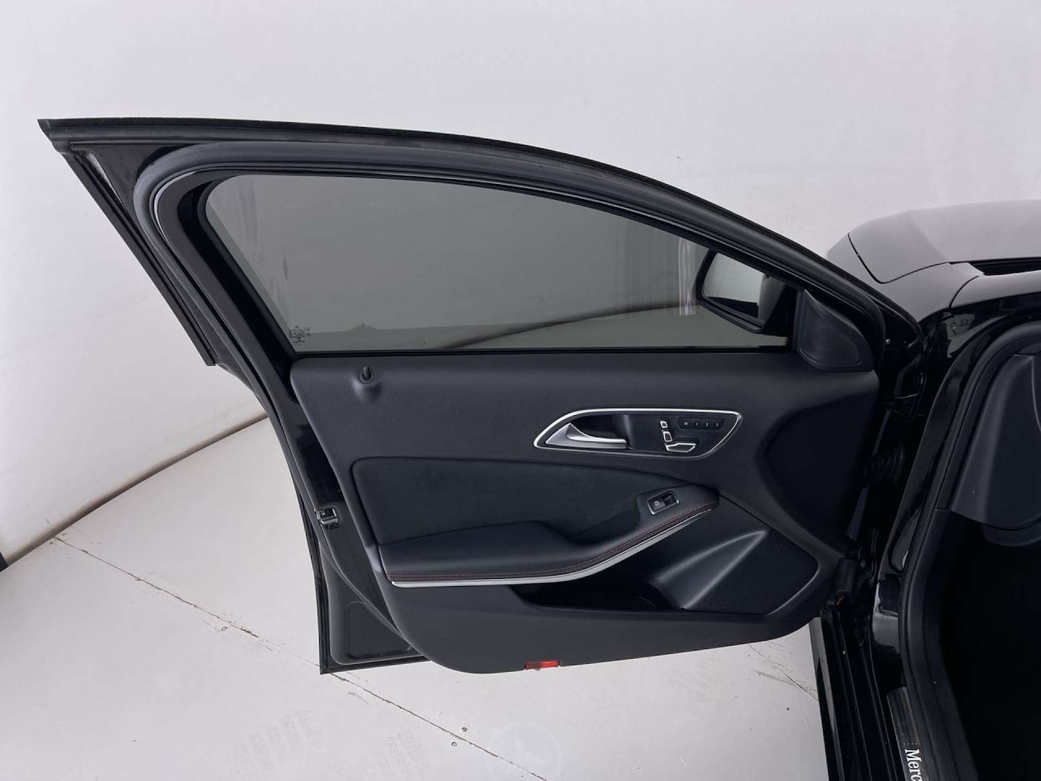 Used Mercedes-Benz A-Class 2018 for sale - 76402708: Photo 27