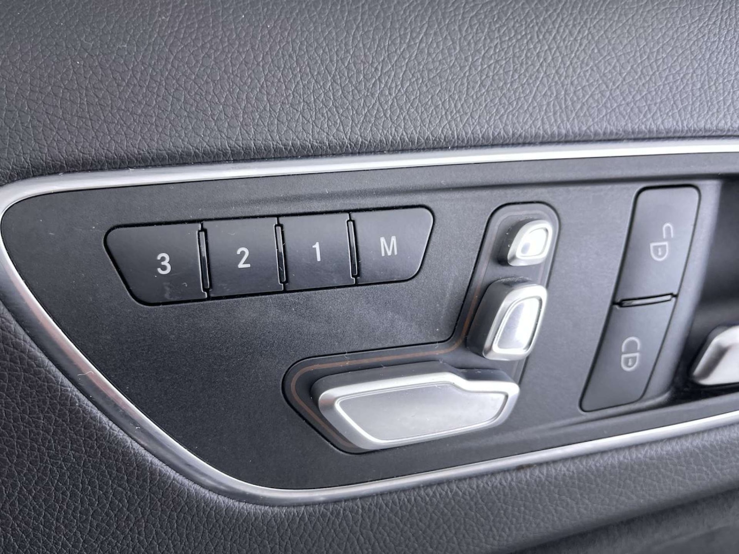 Used Mercedes-Benz A-Class 2018 for sale - 76402708: Photo 58